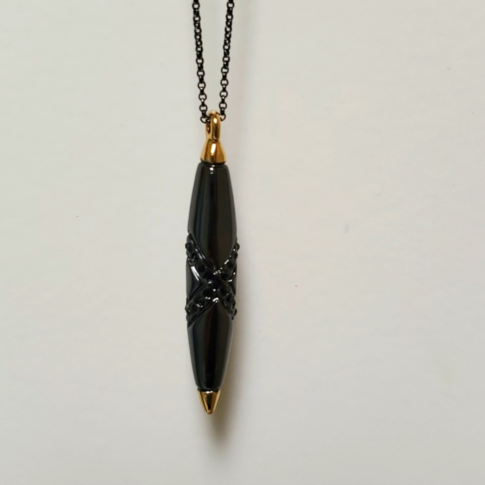 House of Harlow 1960 obsidian pendant  necklace